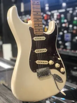 Fender - 014-7312-323 2